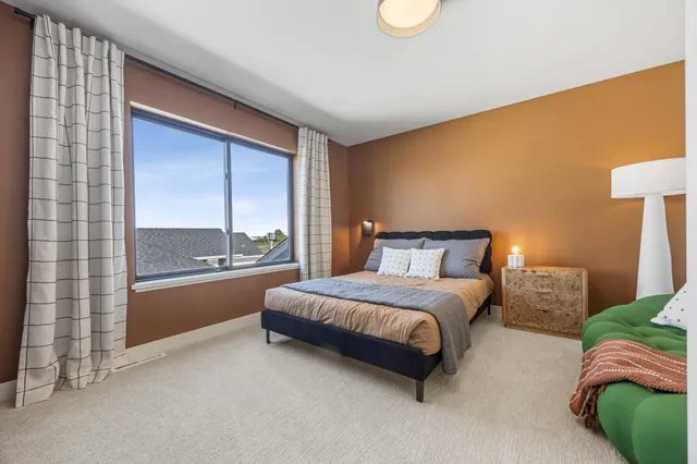 $1,279,900 | 6837 Sunrise Point, Horace, ND 58047