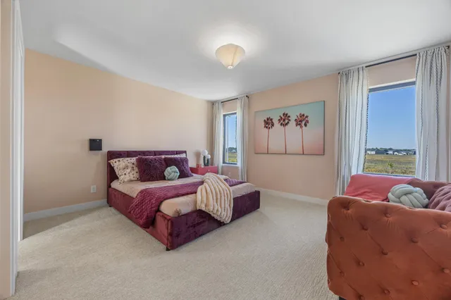 $1,279,900 | 6837 Sunrise Point, Horace, ND 58047