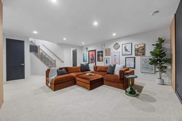 $1,279,900 | 6837 Sunrise Point, Horace, ND 58047