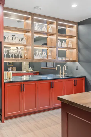 $1,279,900 | 6837 Sunrise Point, Horace, ND 58047