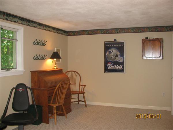 6 Hillview Road North Reading, MA 01864 - Photo 11 of 25 Gallery Image 11