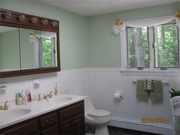 6 Hillview Road North Reading, MA 01864 - Photo 19 of 25 Gallery Image 19