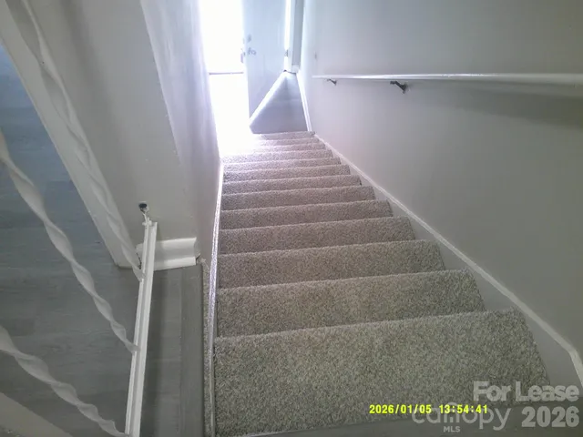 $1,100 | 263 16th Avenue Northeast, Unit 7, Hickory, NC 28601