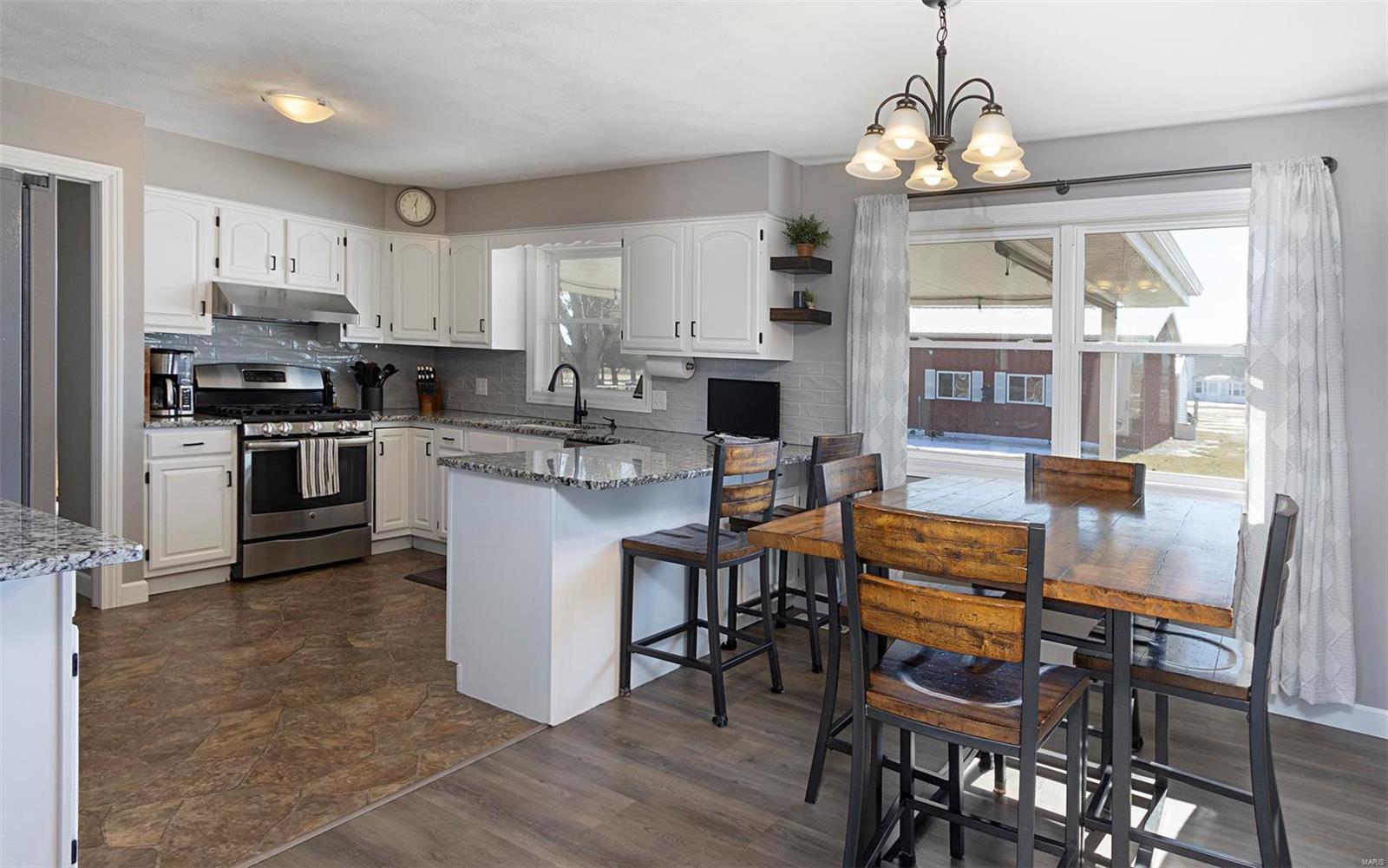 13162 Michael Road Highland, IL 62249 - Photo 11 of 52