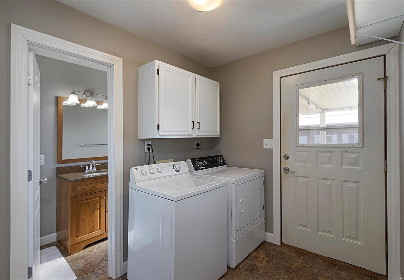 13162 Michael Road Highland, IL 62249 - Photo 21 of 52