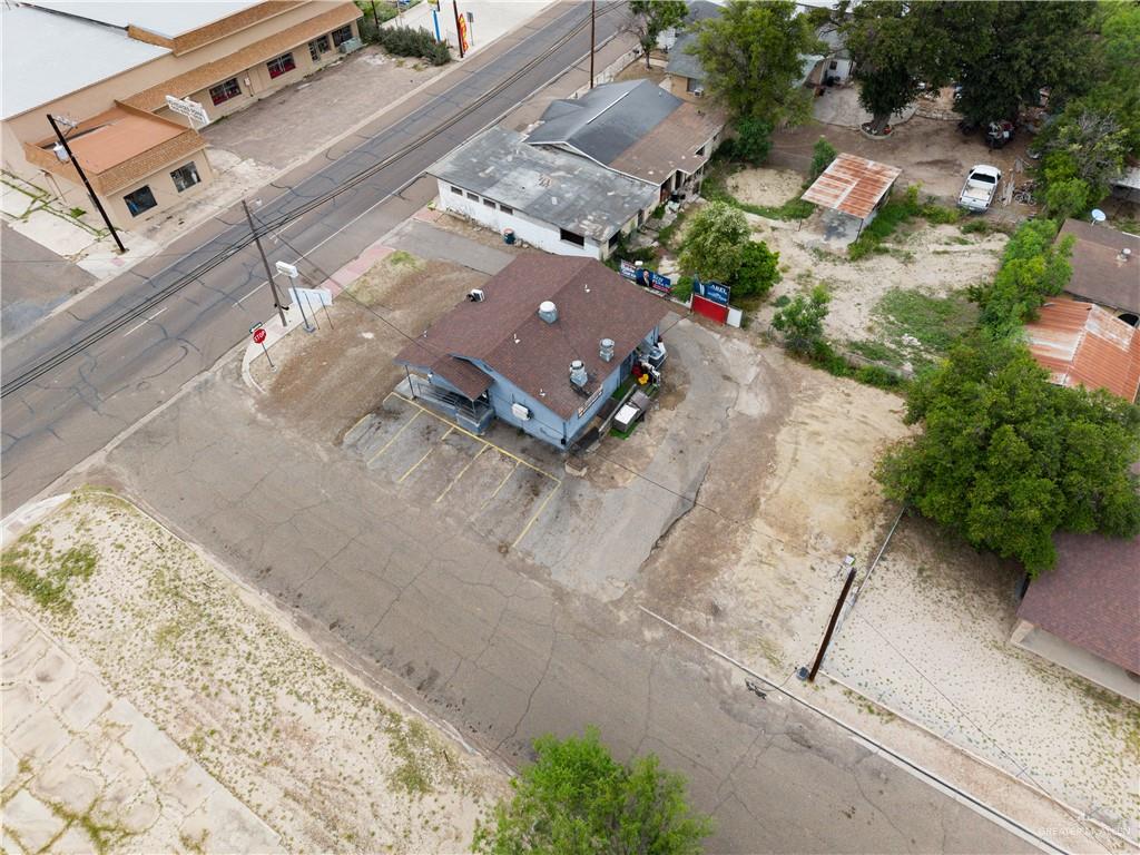 402 North Grant Street Roma, TX 78584 - Photo 3 of 6