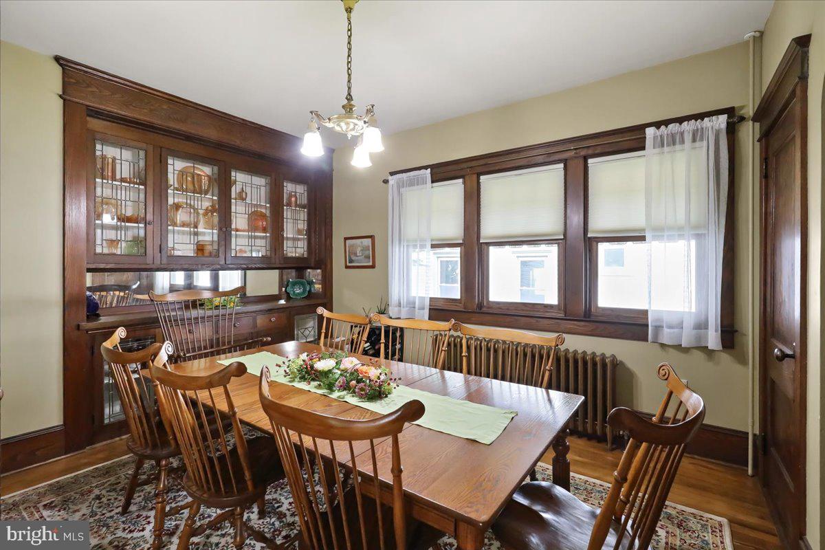 103 South Hazel Street Manheim, PA 17545 - Photo 16 of 47 Beautiful built-in cabinetry