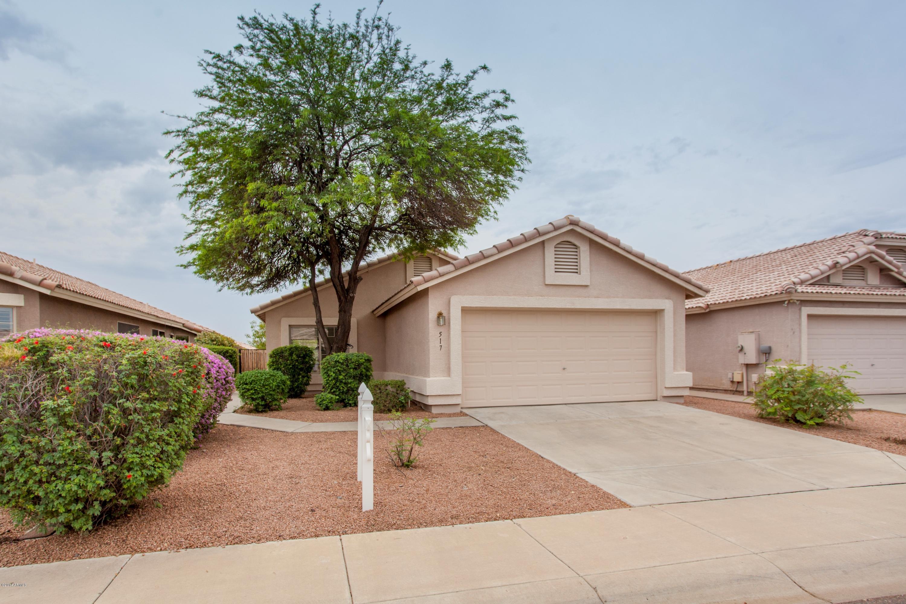 517 West St John Road Phoenix, AZ 85023 - Photo 1 of 15 Front
