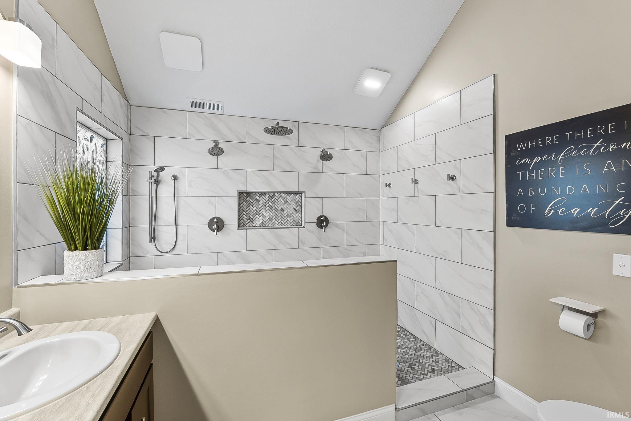 513 Alexander Place Garrett, IN 46738 - Photo 13 of 27