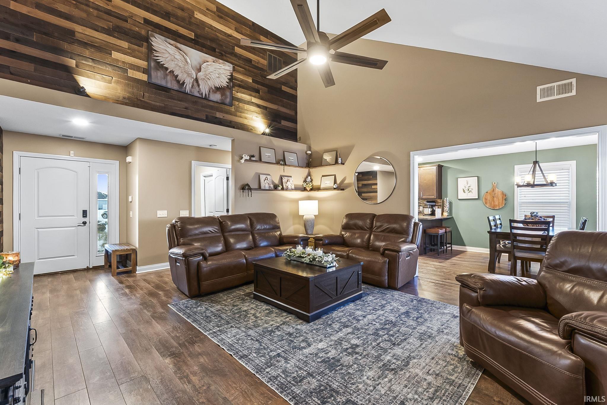 513 Alexander Place Garrett, IN 46738 - Photo 3 of 27