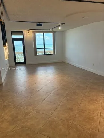 $4,500 | 10185 Collins Avenue, Unit 917, Bal Harbour, FL 33154