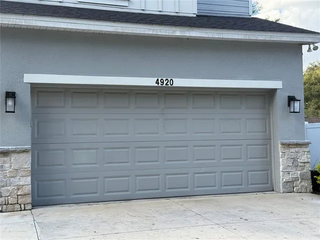a view of a pathway of a house