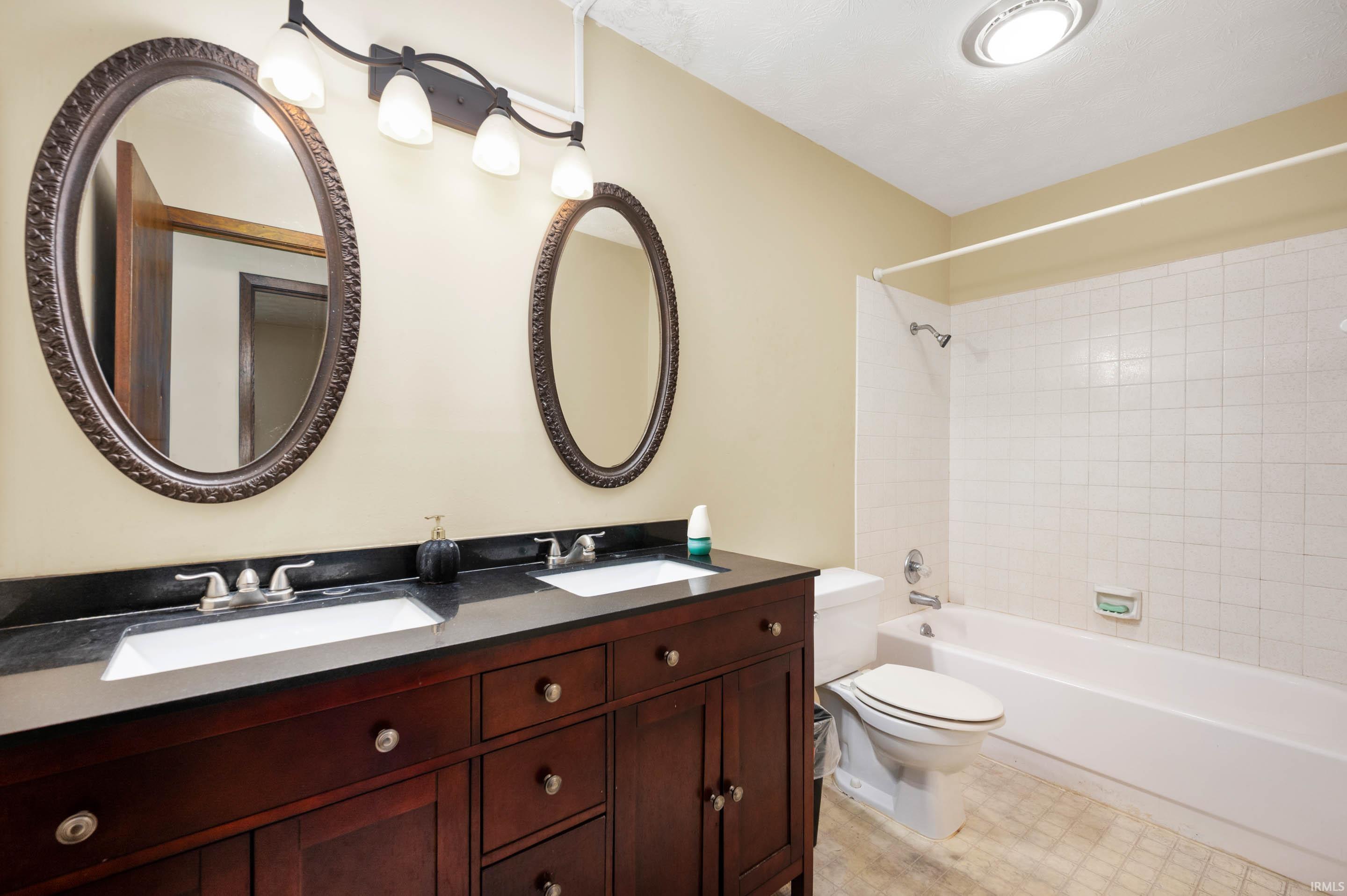 1014 South Buckingham Road Yorktown, IN 47396 - Photo 17 of 26 Gallery Image 17