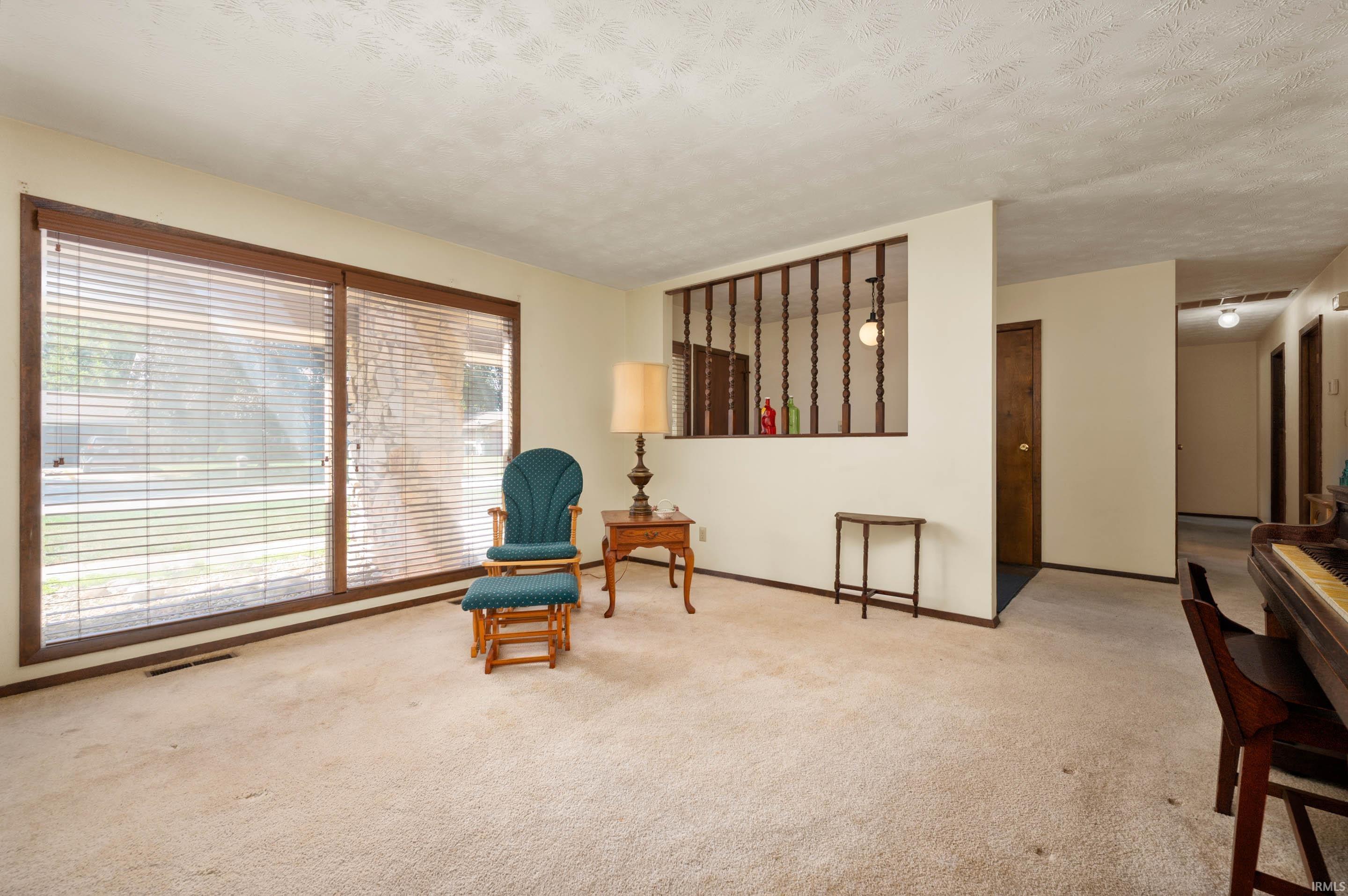 1014 South Buckingham Road Yorktown, IN 47396 - Photo 6 of 26 Gallery Image 6