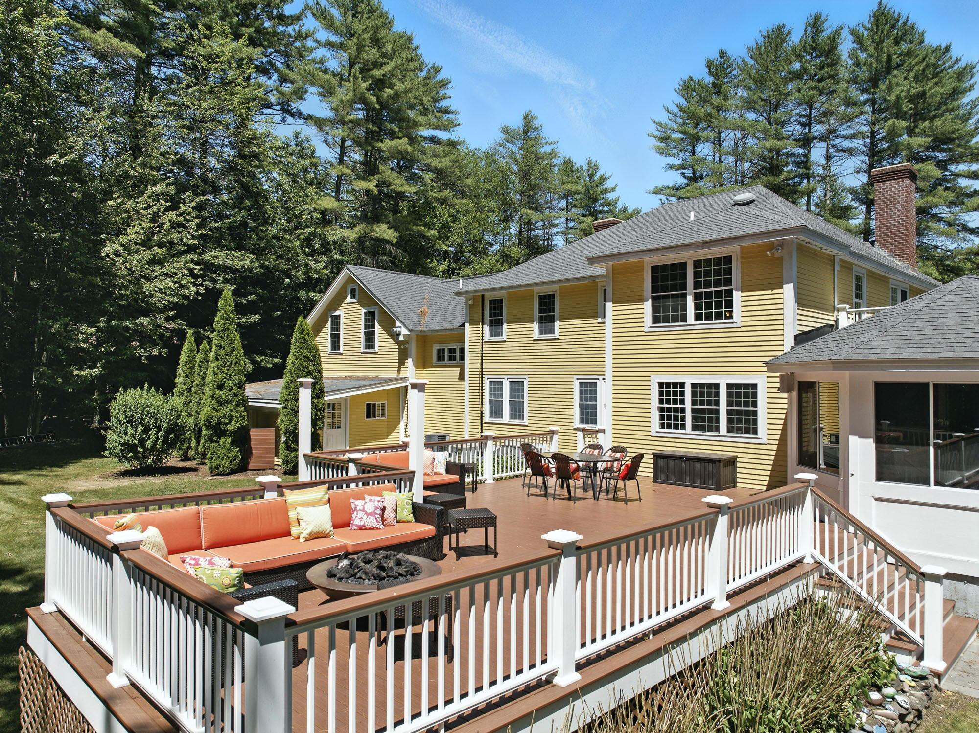 37 Magazine Street Bedford, NH 03110 - Photo 15 of 58