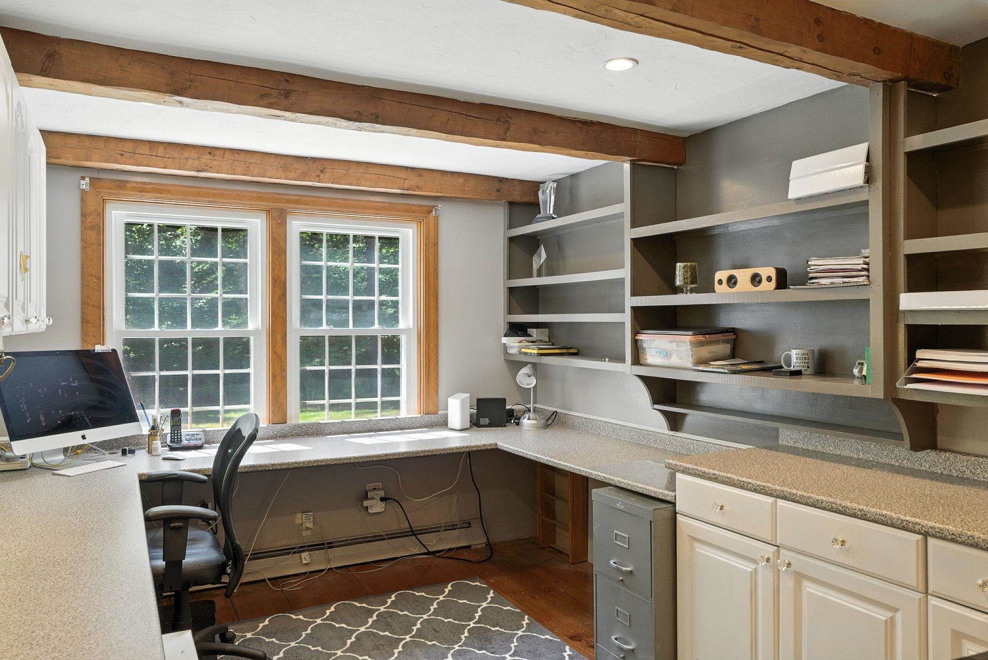 37 Magazine Street Bedford, NH 03110 - Photo 29 of 58