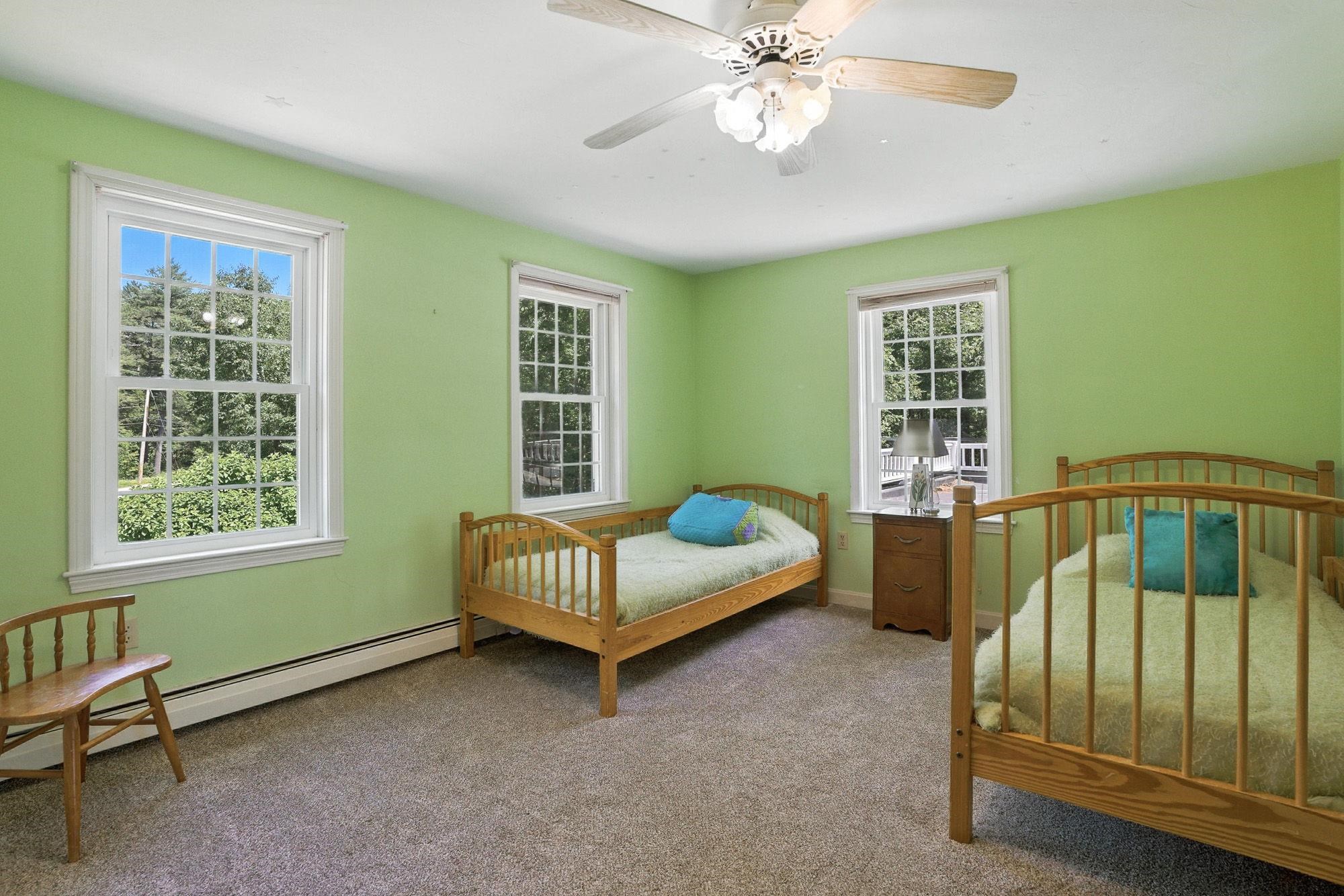 37 Magazine Street Bedford, NH 03110 - Photo 48 of 58