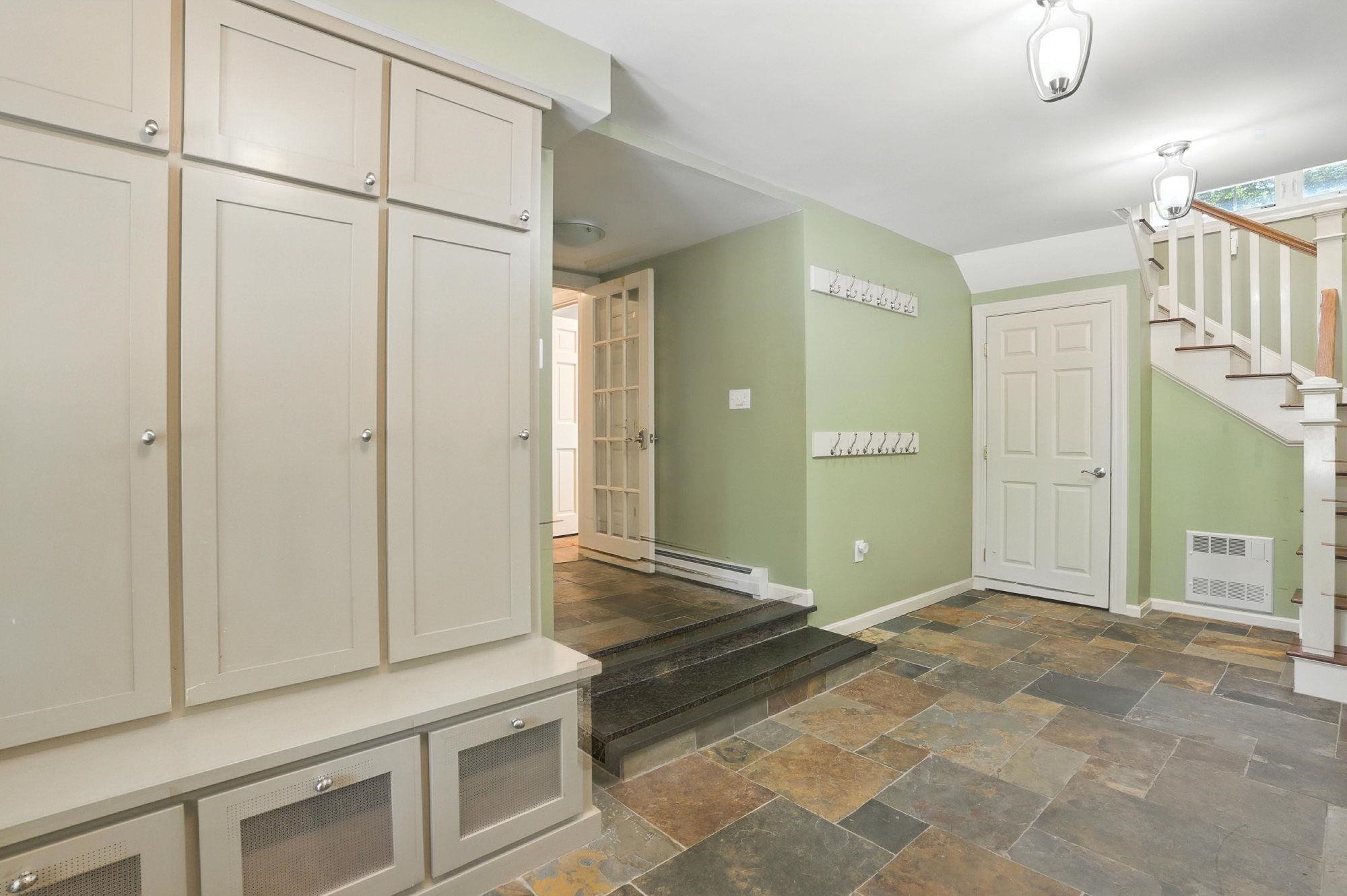 37 Magazine Street Bedford, NH 03110 - Photo 52 of 58