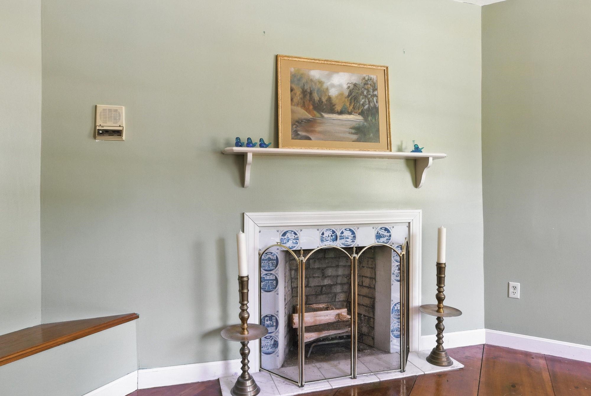 37 Magazine Street Bedford, NH 03110 - Photo 7 of 58