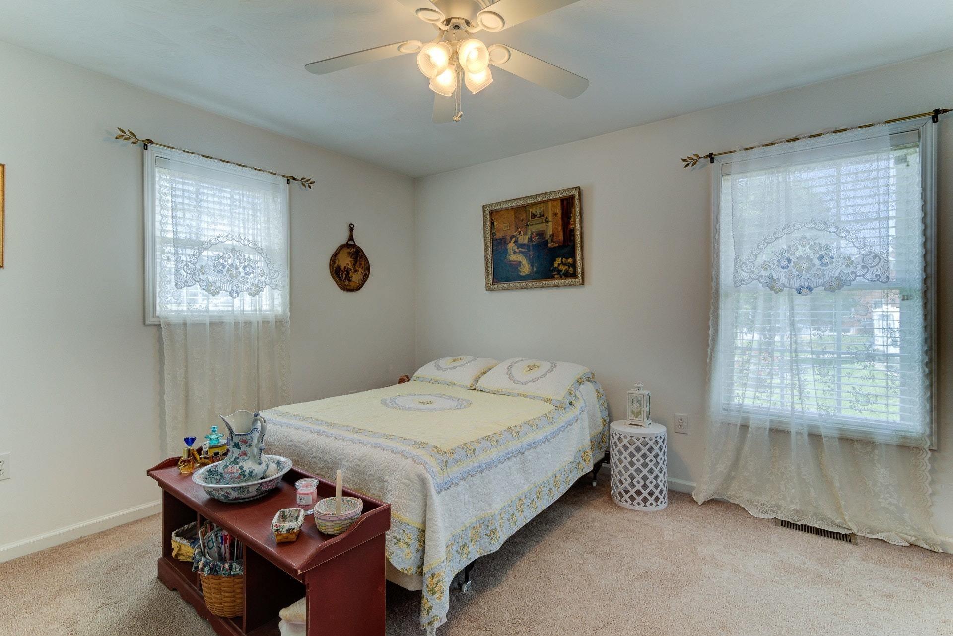 1005 Vinyard Road Vinton, VA 24179 - Photo 20 of 34 020-313359-21-1005 Vineyard Rd-4-14_7749