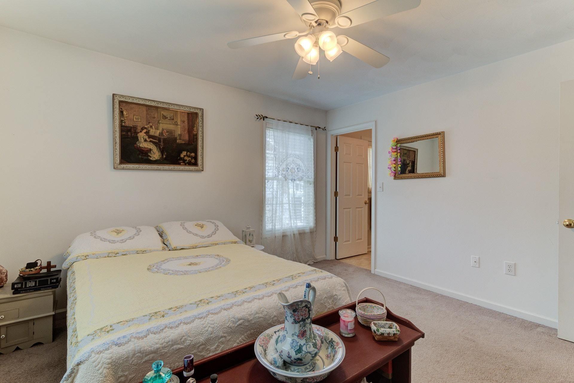 1005 Vinyard Road Vinton, VA 24179 - Photo 21 of 34 021-313359-22-1005 Vineyard Rd-4-15_7749