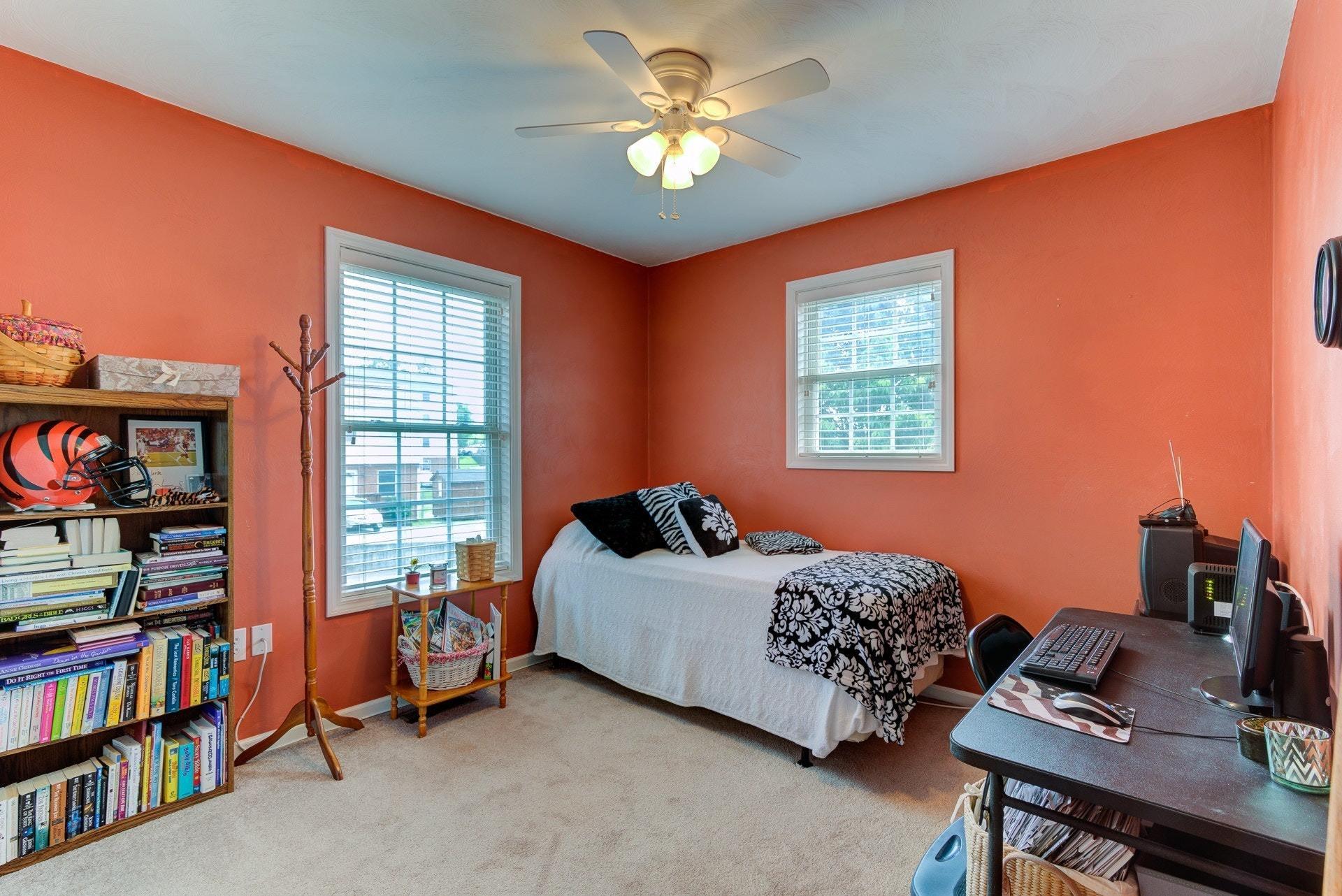 1005 Vinyard Road Vinton, VA 24179 - Photo 23 of 34 023-313359-24-1005 Vineyard Rd-9-17_7749