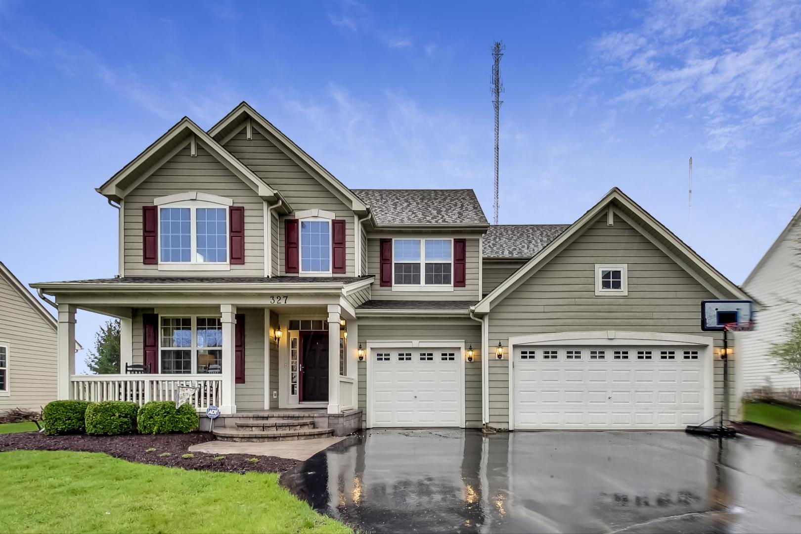 327 Monument Road Elgin, IL 60124 - Photo 2 of 50