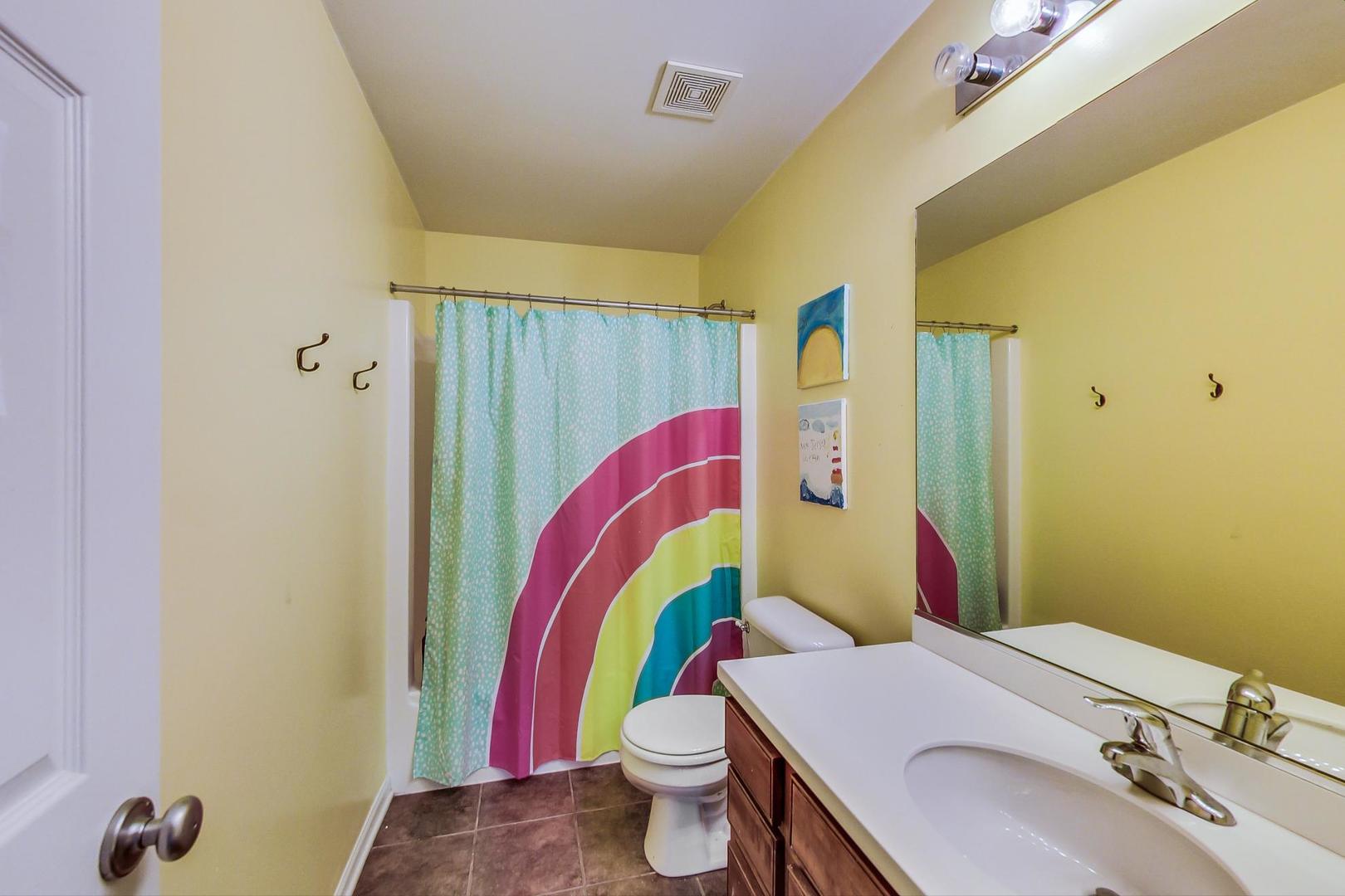 327 Monument Road Elgin, IL 60124 - Photo 23 of 50