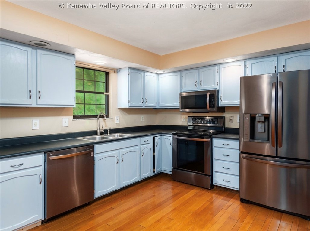 810 A Overbrook Road Charleston, WV 25314 - Photo 4 of 21 Gallery Image 4