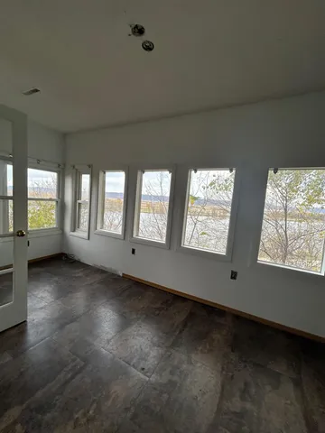 $390,000 | 911 Mississippi Lane, Brownsville, MN 55919