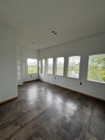 $390,000 | 911 Mississippi Lane, Brownsville, MN 55919