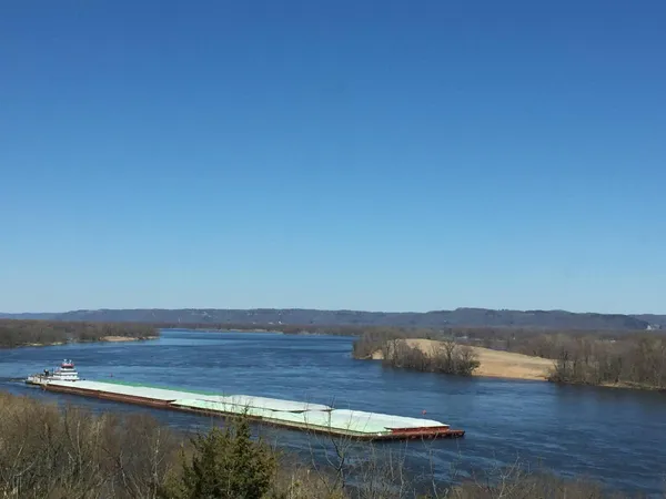 $390,000 | 911 Mississippi Lane, Brownsville, MN 55919