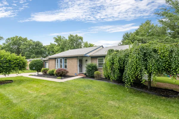 $375,000 | 303 Center Park Drive, Florence, KY 41042