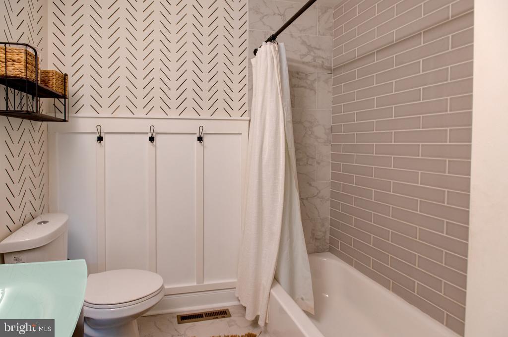 1038 Turnersville Road Pine Hill, NJ 08021 - Photo 24 of 41 Gallery Image 24