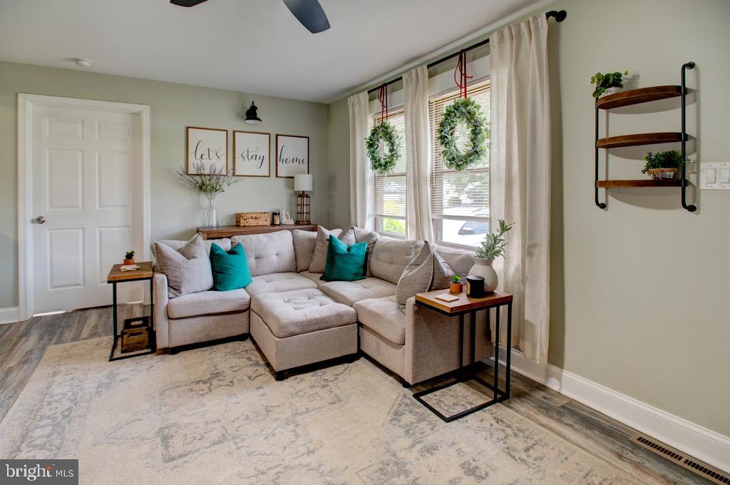 1038 Turnersville Road Pine Hill, NJ 08021 - Photo 5 of 41 Gallery Image 5