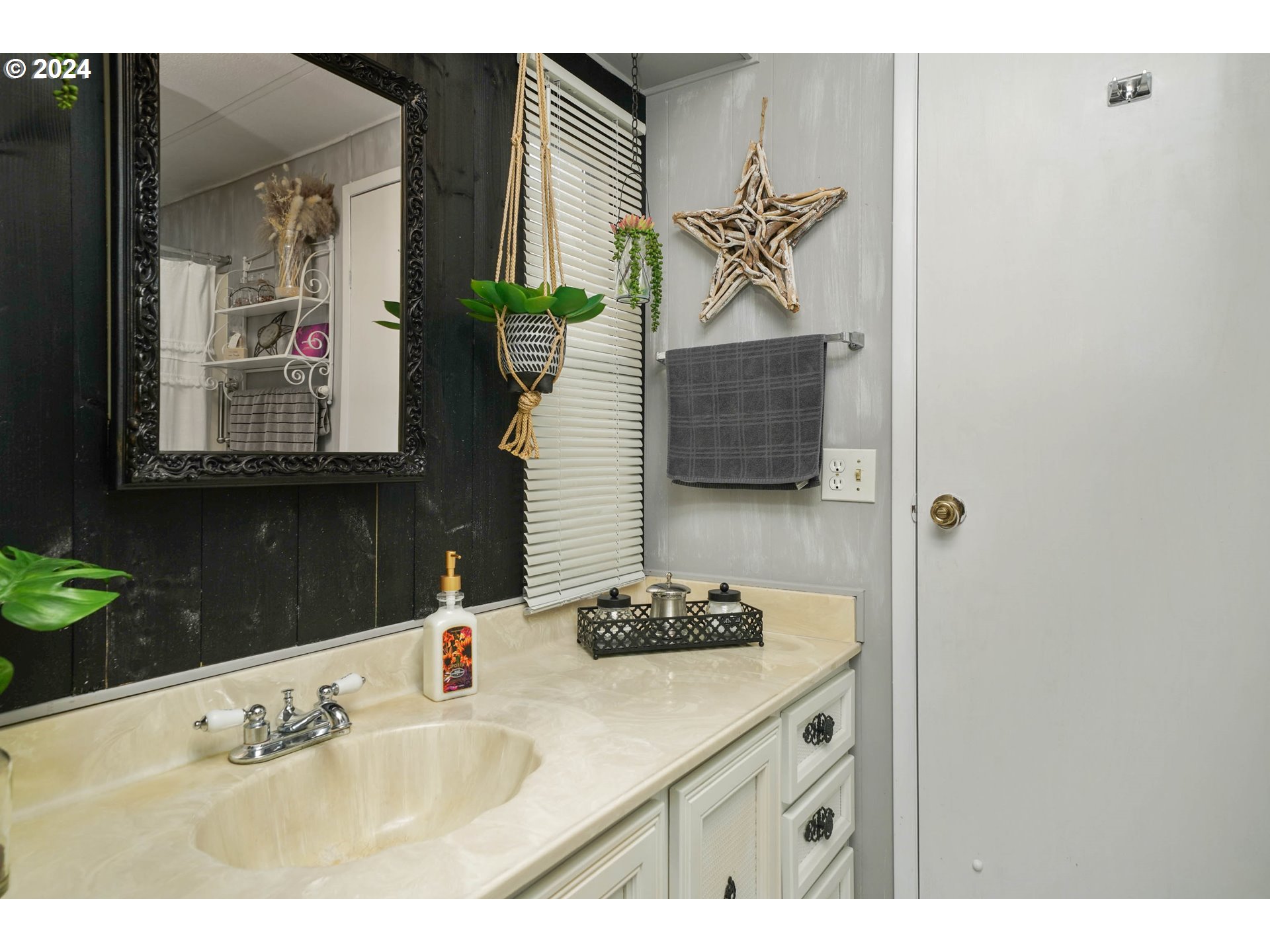 5355 River Road North, Unit 118 Keizer, OR 97303 - Photo 32 of 44 Gallery Image 32