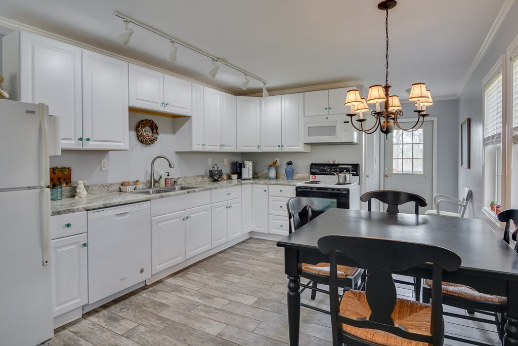 384 Southeast West Road Aiken, SC 29801 - Photo 29 of 38 Gallery Image 29