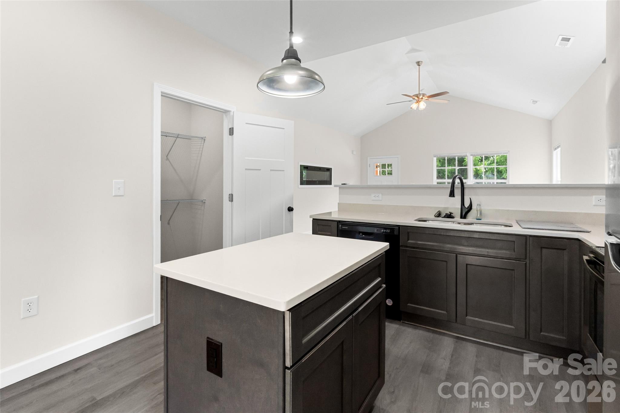 208 Nottingham Street York, SC 29745 - Photo 10 of 23