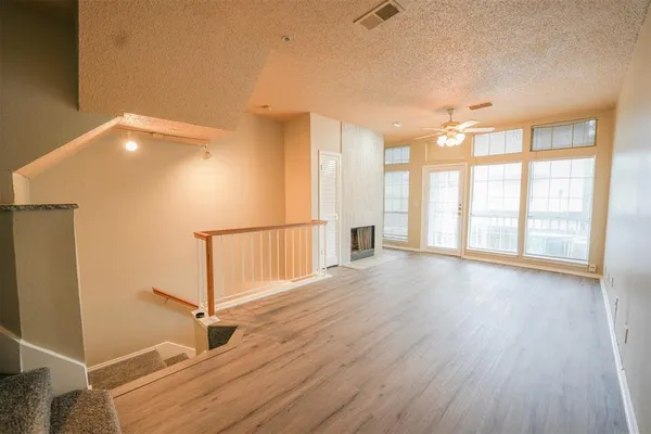 $1,299 | 7474 Fair Oaks Avenue, Unit 7405, Dallas, TX 75231