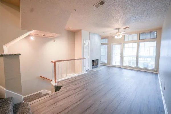 $1,299 | 7474 Fair Oaks Avenue, Unit 7405, Dallas, TX 75231