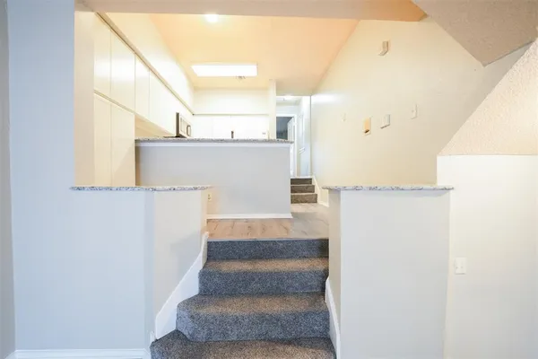 $1,299 | 7474 Fair Oaks Avenue, Unit 7405, Dallas, TX 75231