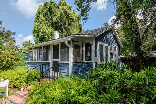 $550,000 | 128 North Montclair Avenue, Brandon, FL 33510