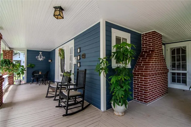 $550,000 | 128 North Montclair Avenue, Brandon, FL 33510