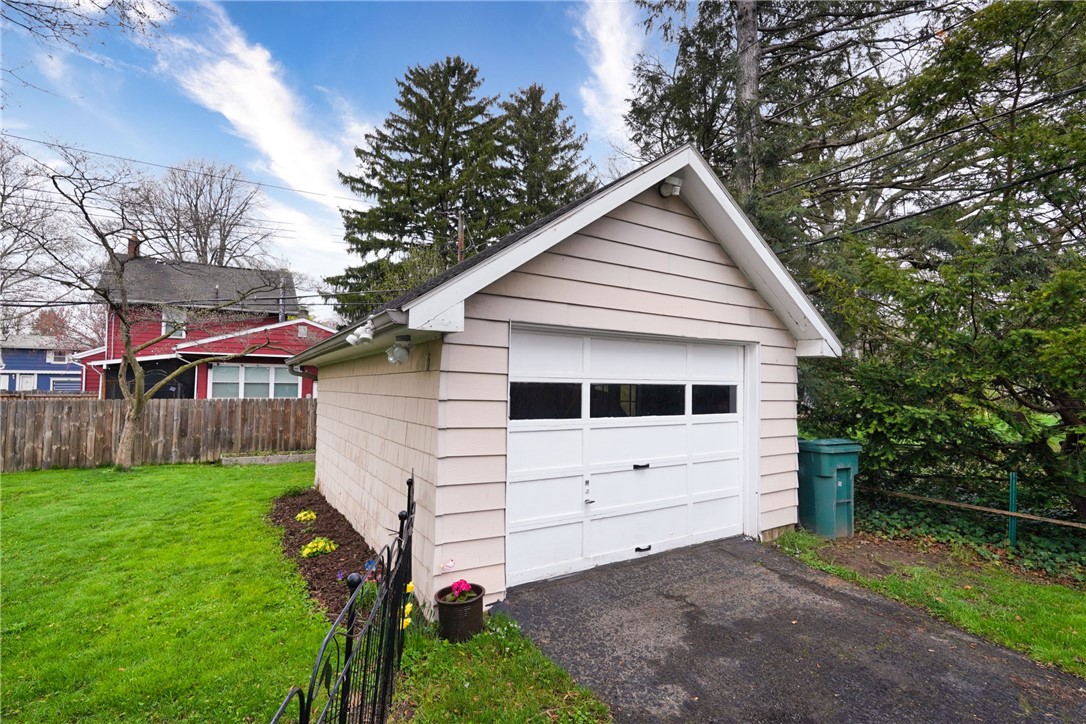 24 Dunsmere Drive Rochester, NY 14615 - Photo 28 of 30