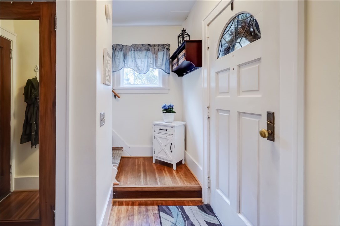 24 Dunsmere Drive Rochester, NY 14615 - Photo 4 of 30