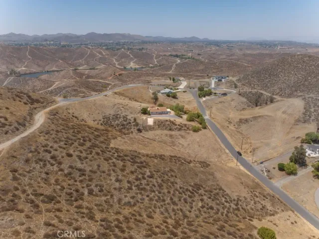 a view of city view and mountain view