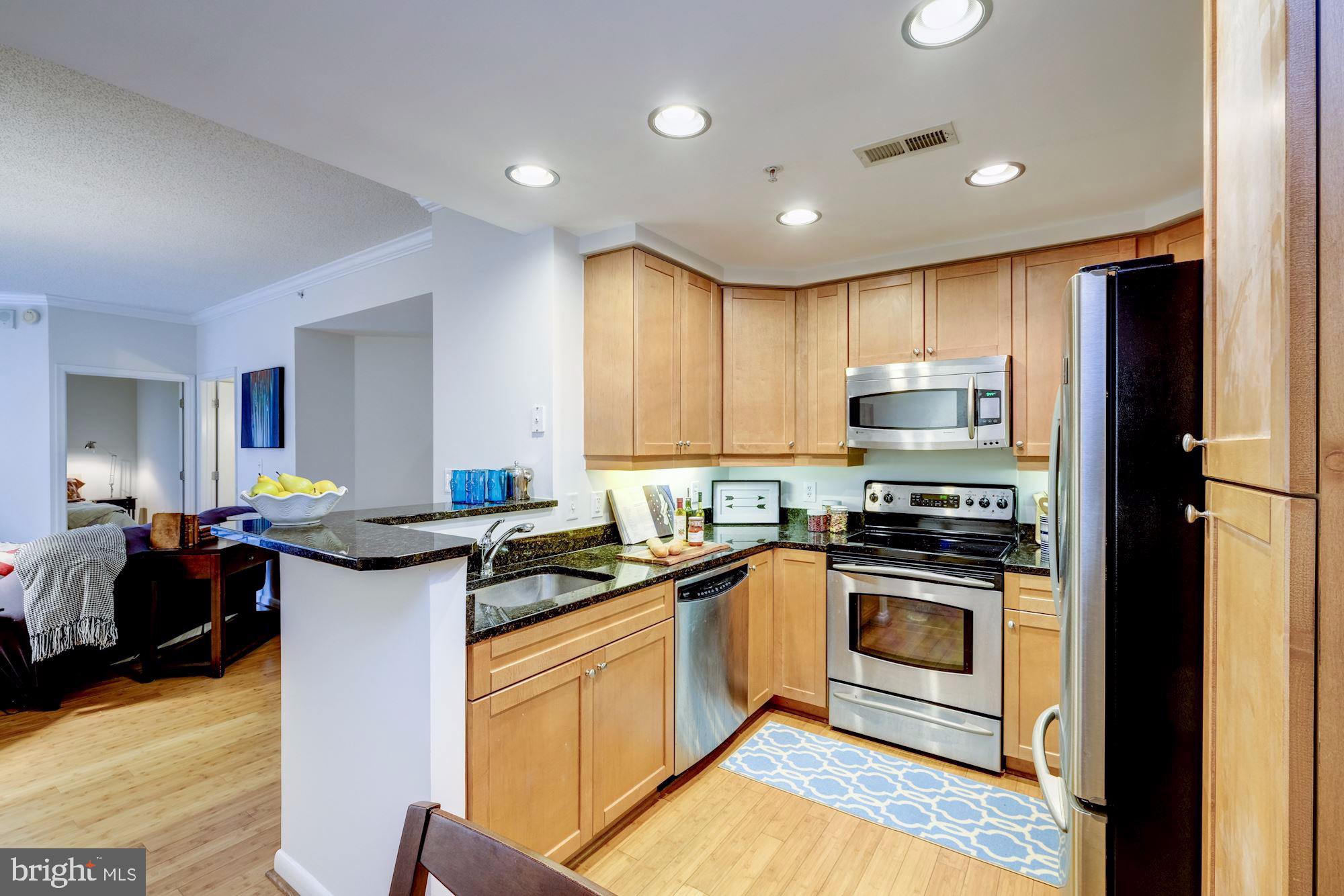 1111 11th Street Northwest, Unit 108 Washington, DC 20001 - Photo 8 of 29 Nice, Open Kitchen