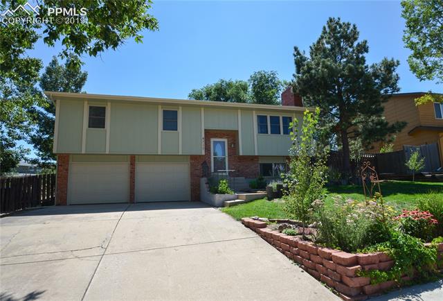 4717 Yarrow Place Colorado Springs, CO 80917 - Photo 2 of 33 Gallery Image 2