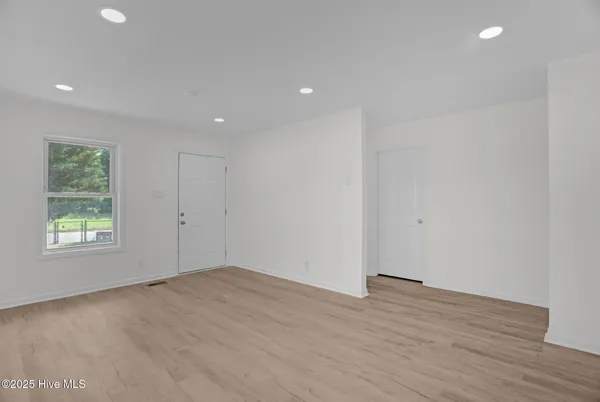 $200,000 | 811 Crawford Street, Goldsboro, NC 27530