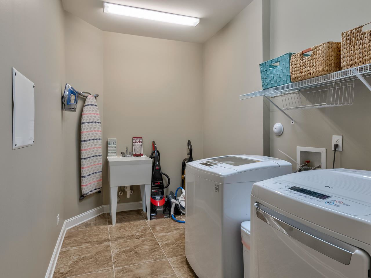 8325 Henderson Road Apex, NC 27539 - Photo 13 of 29 Photo 13